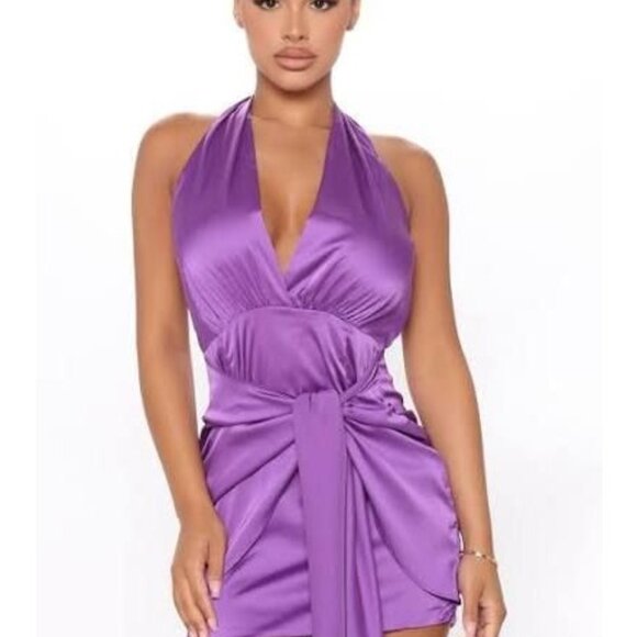FASHION NOVA Liliana Purple Halter Dress Size Small NEW with tags - Picture 2 of 4
